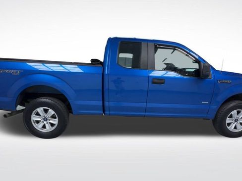Used 2015 Ford F150 XL w/ Equipment Group 101A Mid AWD/4WD image 12