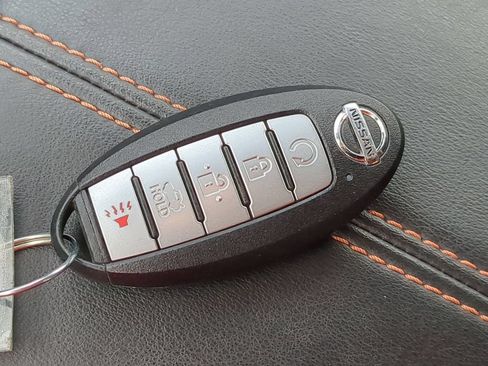 Used 2020 Nissan Sentra SR FWD image 36
