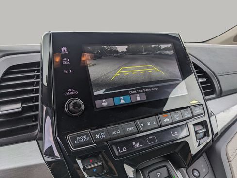 Used 2024 Honda Odyssey EX-L image 33