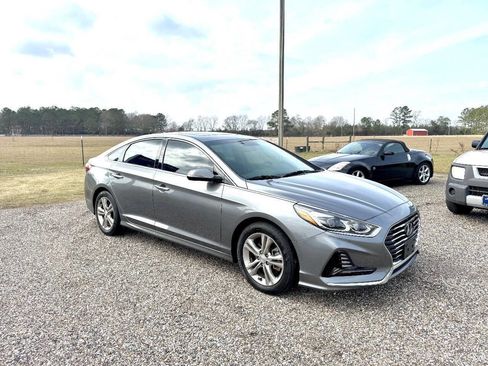 Used 2018 Hyundai Sonata Limited image 8