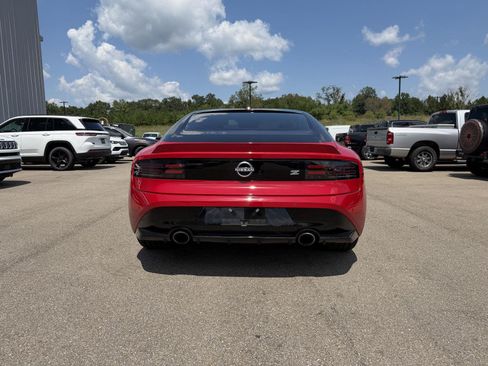 Used 2025 Nissan Z Performance w/ Floor Mat Package RWD image 5