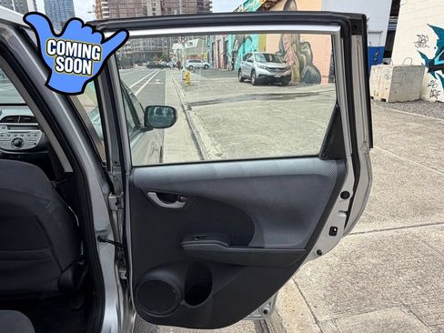 Used 2012 Honda Fit image 9