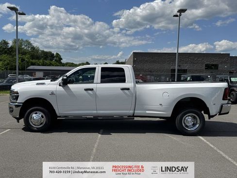 New 2026 RAM 3500 Tradesman AWD/4WD image 5
