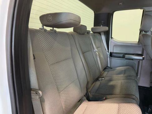 Used 2018 Ford F150 XLT w/ Equipment Group 302A Luxury image 35