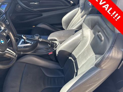Used 2017 BMW M4 Coupe image 11