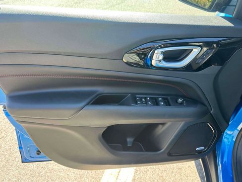 Used 2022 Jeep Compass Trailhawk w/ Trailhawk Elite Group image 15