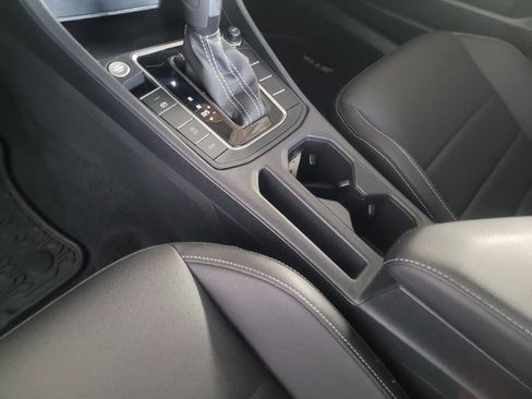 Used 2021 Volkswagen Jetta SE w/ SE Cold Weather Package FWD image 26