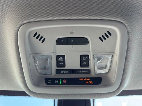 Used 2020 Chevrolet Traverse Premier w/ Redline Edition image 20