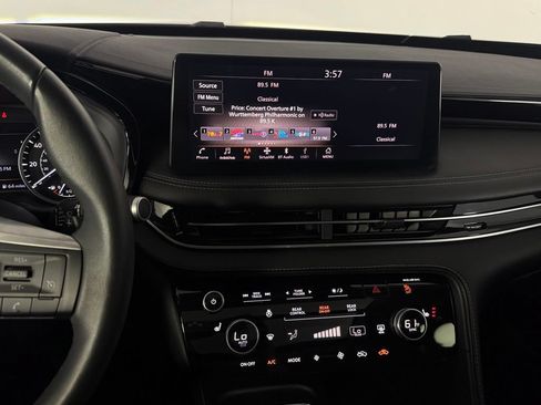 Used 2025 INFINITI QX60 Pure FWD image 19