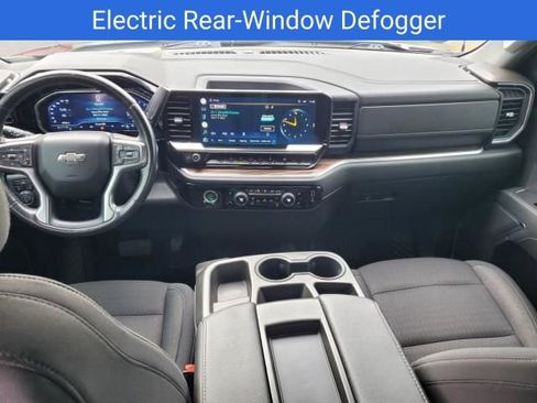 Certified 2022 Chevrolet Silverado 1500 RST image 16