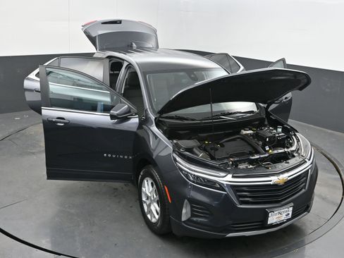 Used 2023 Chevrolet Equinox LT image 41