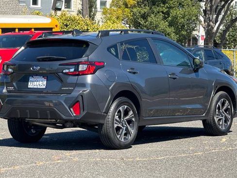 Certified 2025 Subaru Crosstrek 2.5i Premium AWD/4WD image 3