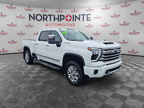 Used 2025 Chevrolet Silverado 2500 High Country w/ Technology Package image 1