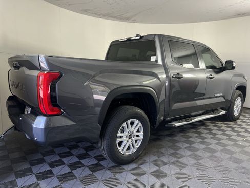 Used 2024 Toyota Tundra SR5 w/ SR5 Convenience Package image 4