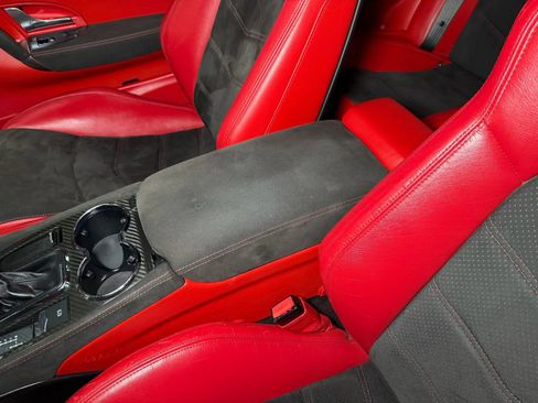 Used 2017 Maserati GranTurismo Sport image 33