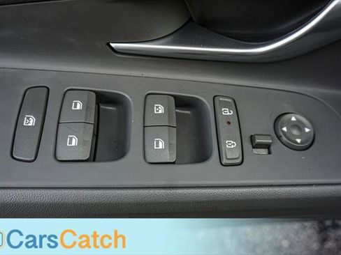 Used 2024 Hyundai Elantra SEL w/ Convenience Package image 41