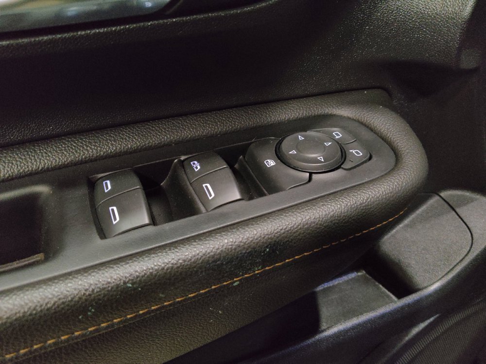 Used 2019 GMC Terrain SLE w/ Black Edition AWD/4WD image 27