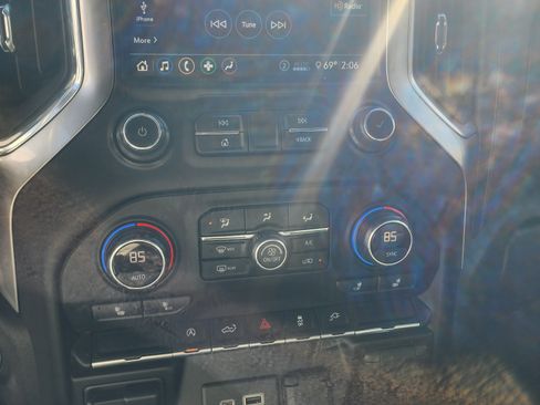 Used 2020 Chevrolet Silverado 1500 RST w/ All-Star Edition image 12