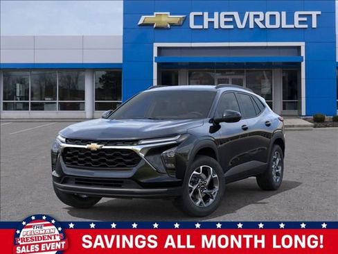 New 2026 Chevrolet Trax LT image 6