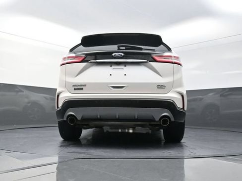 Used 2019 Ford Edge SEL w/ Equipment Group 201A AWD/4WD image 36