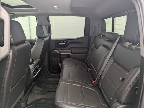 Used 2021 GMC Sierra 1500 Denali w/ Denali Ultimate Package AWD/4WD image 19