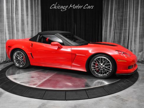 Used 2013 Chevrolet Corvette 427 w/ 1SB Preferred Equipment Group RWD image 46