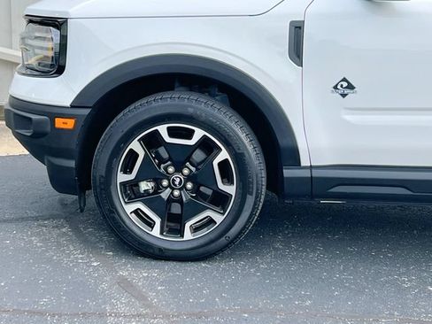 Used 2024 Ford Bronco Sport Outer Banks AWD/4WD image 31