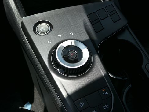 New 2026 Kia Sportage LX FWD image 18