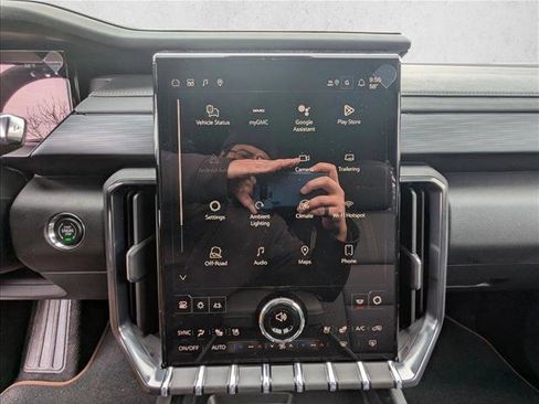 New 2026 GMC Acadia AT4 image 11