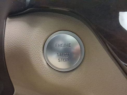 Used 2015 Mercedes-Benz ML 350 ML 350 image 24