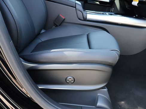 New 2026 Mercedes-Benz GLA 250 4MATIC image 10