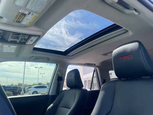 Certified 2023 Toyota 4Runner TRD Off-Road Premium w/ Moonroof Package image 33