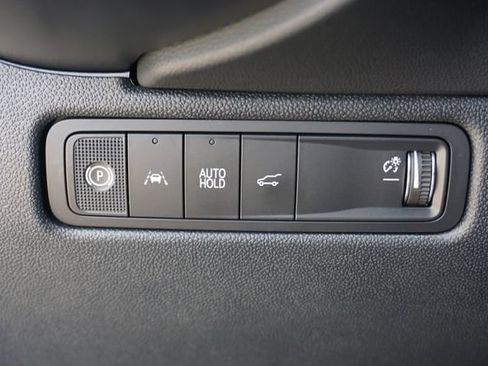 Used 2026 Chevrolet Equinox EV RS FWD image 29