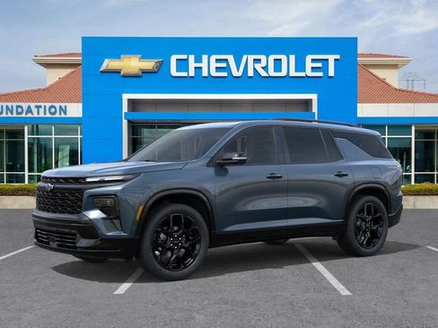 New 2026 Chevrolet Traverse RS w/ LPO, Floor Liner Package image 2
