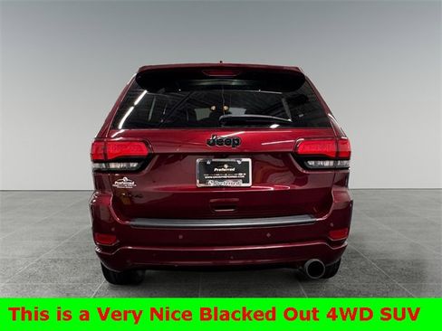 Used 2021 Jeep Grand Cherokee Laredo X image 23