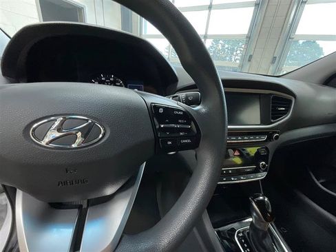 Used 2018 Hyundai Ioniq Blue FWD image 20