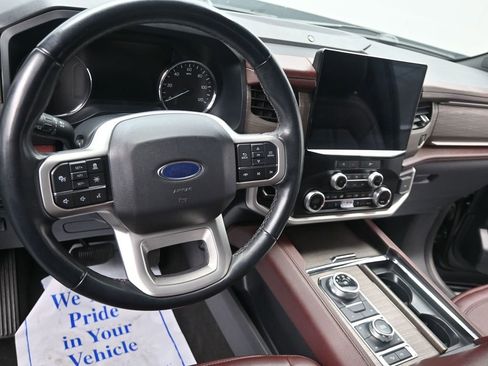Used 2024 Ford Expedition Max Limited image 10