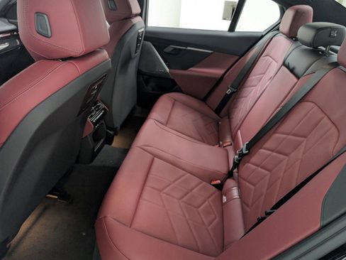Used 2025 BMW 530i RWD image 15