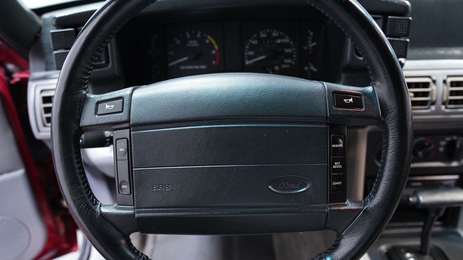 Used 1993 Ford Mustang LX RWD image 31