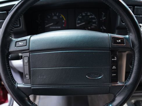 Used 1993 Ford Mustang LX RWD image 31