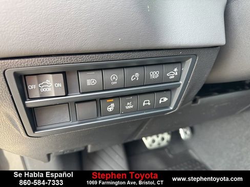 New 2026 Toyota Tundra Platinum AWD/4WD image 15