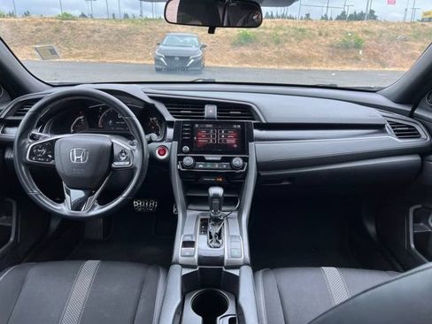 Used 2021 Honda Civic Sport image 9