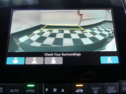 Used 2021 Honda Odyssey EX-L image 17