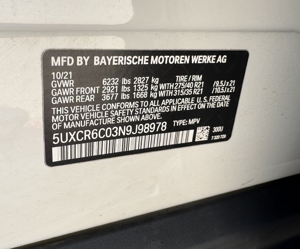 Used 2022 BMW X5 xDrive40i w/ Parking Assistance Package AWD/4WD image 33