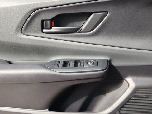 New 2027 Toyota Prius LE FWD image 22