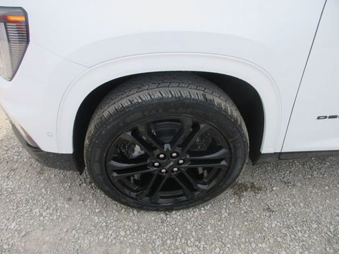 New 2026 GMC Acadia Denali Ultimate image 12