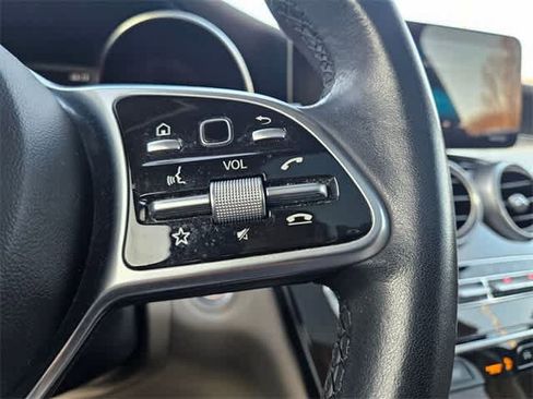 Used 2021 Mercedes-Benz GLC 300 image 25