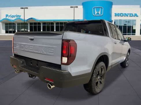 Used 2026 Honda Ridgeline Black Edition image 7