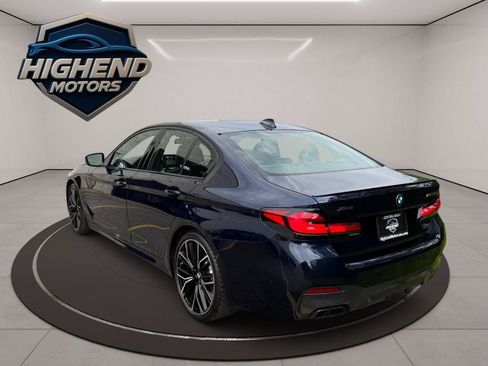 Used 2022 BMW M550i xDrive w/ Executive Package AWD/4WD image 4