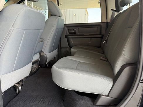 Used 2019 RAM 1500 Tradesman w/ Tradesman SXT Package image 8